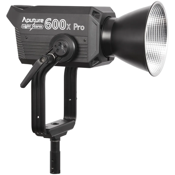 LOC. APUTURE COB 600X BICOLOR + REFLECTOR BOWL