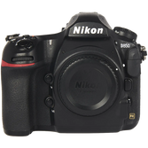 NIKON D850
