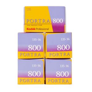 KODAK 135 PORTRA 800 ISO / 5